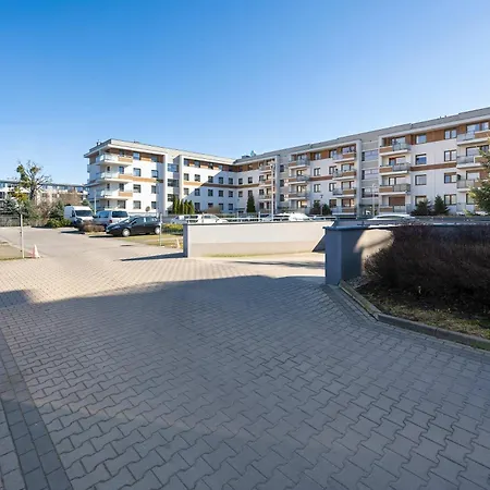 Wyjatkowy Z Parkingiem By Renters Апартаменты *