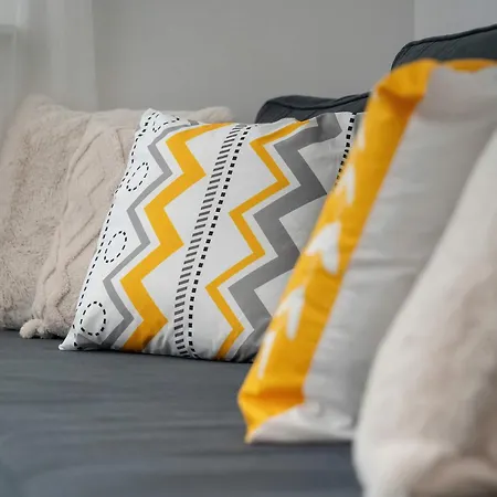 Appartement Wyjatkowy Z Parkingiem By Renters Wrocław