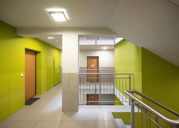 Wyjatkowy Z Parkingiem By Renters Vratislav